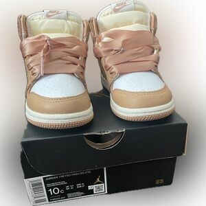 Jordan 1 Retro High OG - Size 10C Toddler